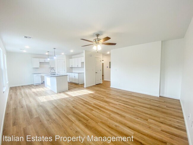 Foto del edificio - 2 br, 1 bath House - 908 Sandusky Ave.