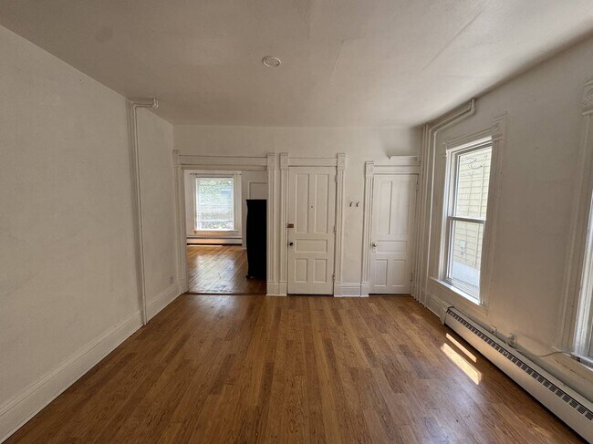 Foto del edificio - 1034 E Johnson St
