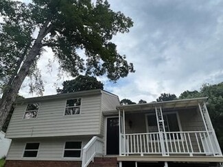 Building Photo - 6716 Rocklake Dr