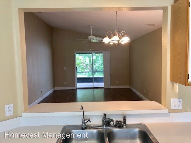 Foto del edificio - 3 br, 2 bath House - 2317 Donegan Place