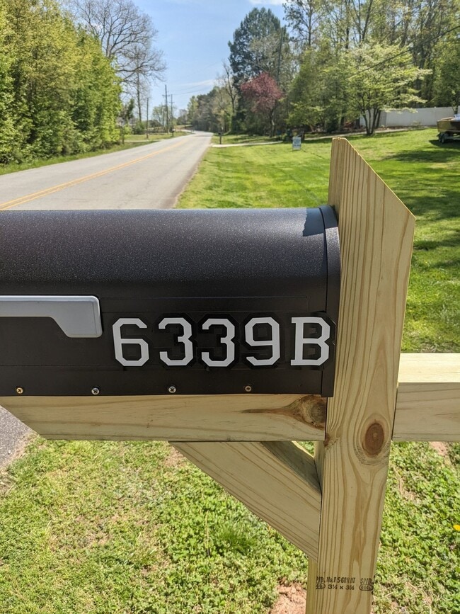 Photo - 6339B Gaines Ferry Rd House