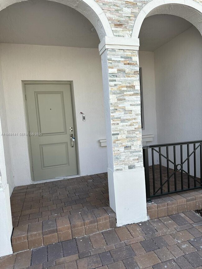 Foto del edificio - 11926 SW 245 Ter