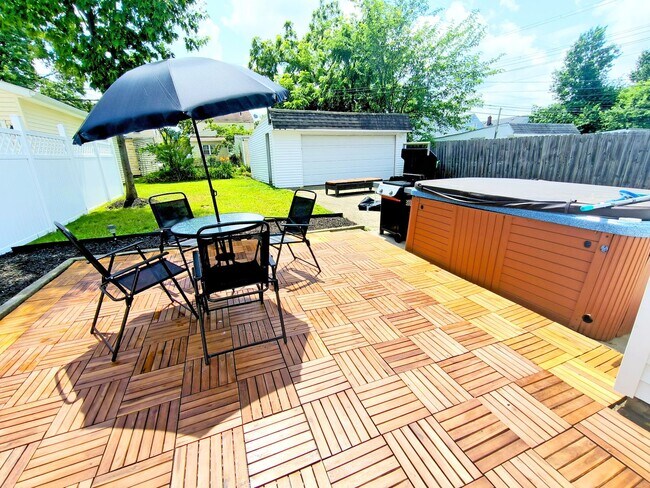 Foto del edificio - Bayard Luxe Hot Tub Escape