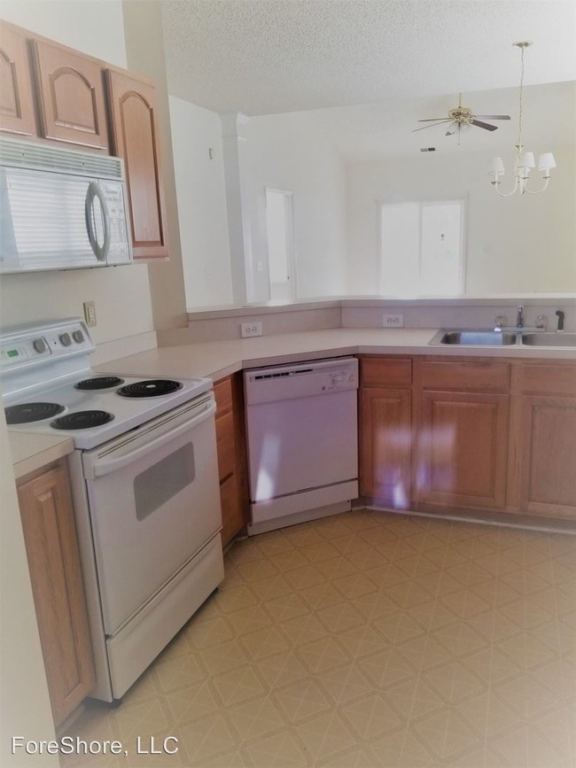Foto del edificio - 2 br, 2 bath House - 83 Third Avenue