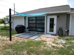 Building Photo - 362 Sunshine Ave