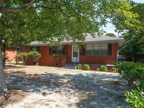 Building Photo - 1848 Gola Dr