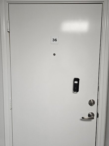 Foto del edificio - 8415 Hearth Dr