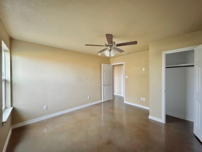 Foto del edificio - Adorable 3 Bedroom, 2 Bathroom, 1 Car Garage Duplex in Harker Heights TX