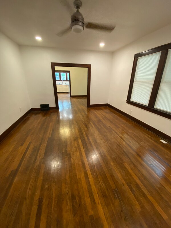 Foto del edificio - 808 W 3rd St