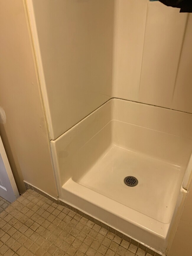 Bathroom - 26 N 4th St