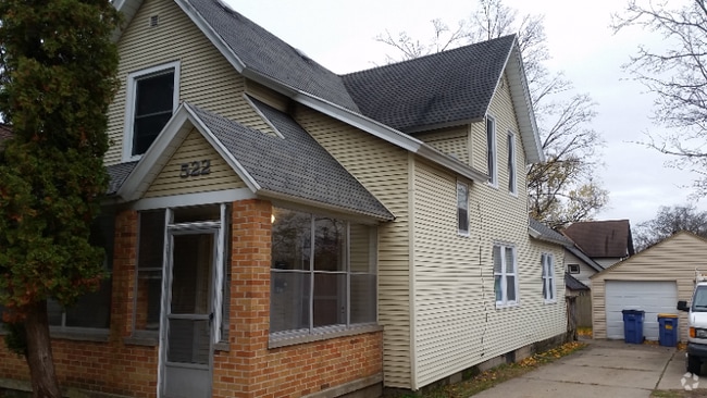 Building Photo - 522 Quimby St NE