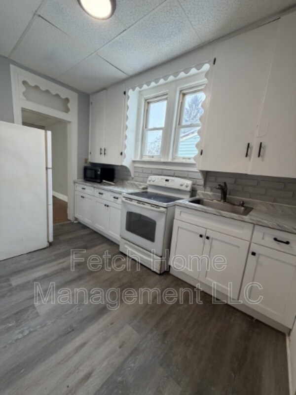 Foto del edificio - 569 W Philadelphia St