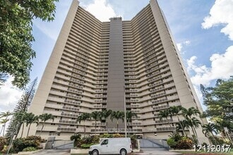 Building Photo - 98-99-99 Uao Pl
