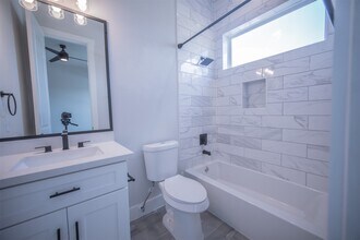 Building Photo - 3738 Mainer St