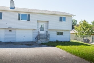Building Photo - 2335 55th St