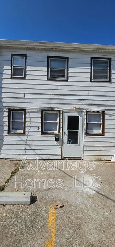 Primary Photo - 1015 N Scott Ave