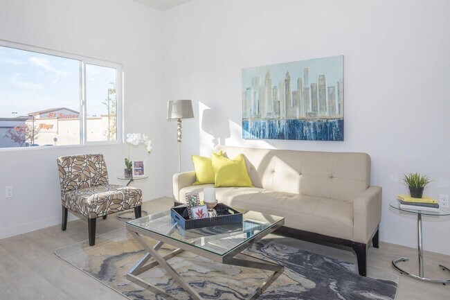 Foto del interior - 9910 S Village Dr