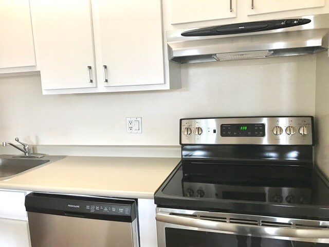 Newington Tower Apartments Rentals - New Britain, CT | Apartments.com Newington Tower Apartments Rentals - New Britain, CT | Apartments.com