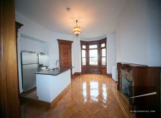 Foto del edificio - 686 10th St
