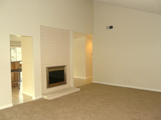 Building Photo - 2482 Claret Ct