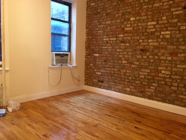Primary Photo - 129 Orchard St