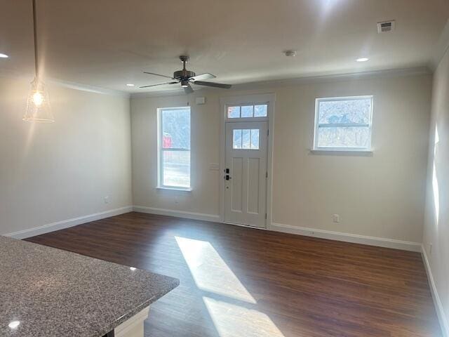 Building Photo - 1923 Cypress Ln