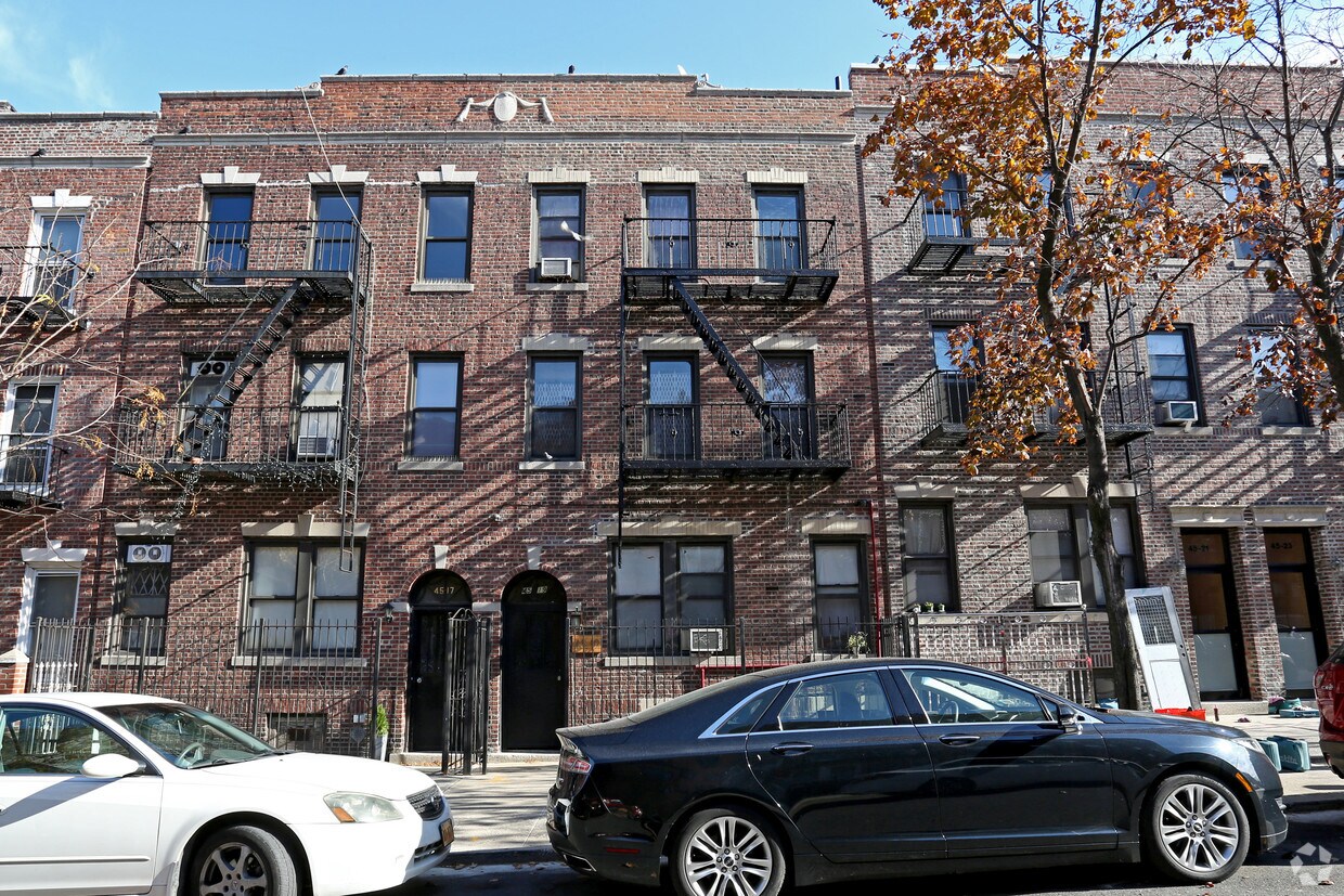 Foto del edificio - 45-19 40th St