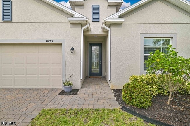Building Photo - 8784 Cascade Price Cir