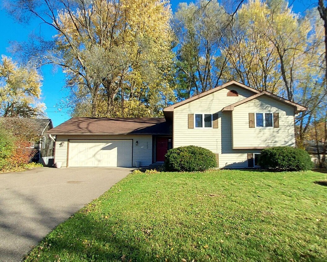 Foto principal - Nice 4 Bedroom 2 Bathroom house in Hudson