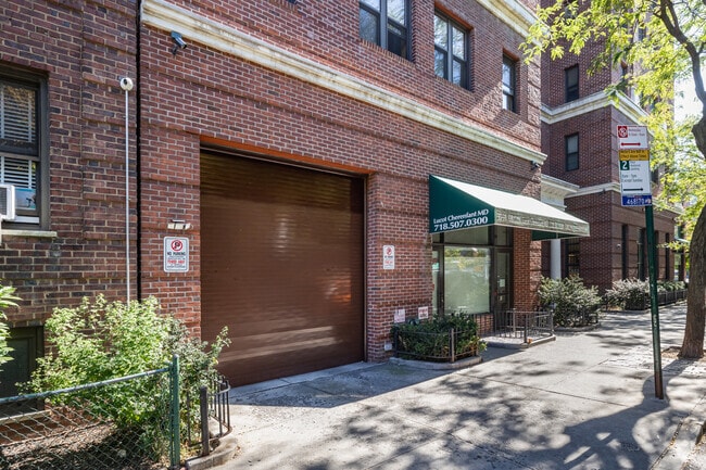 Building Photo - 8401 37th Ave