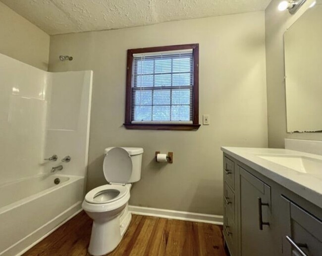 Foto del edificio - Single Family Home