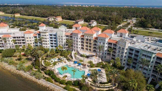 Foto del edificio - 102 Yacht Harbor Dr