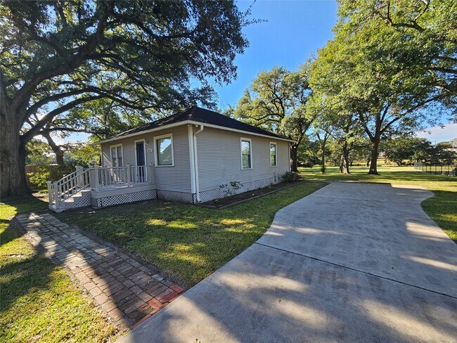 Foto del edificio - 603 Landrum