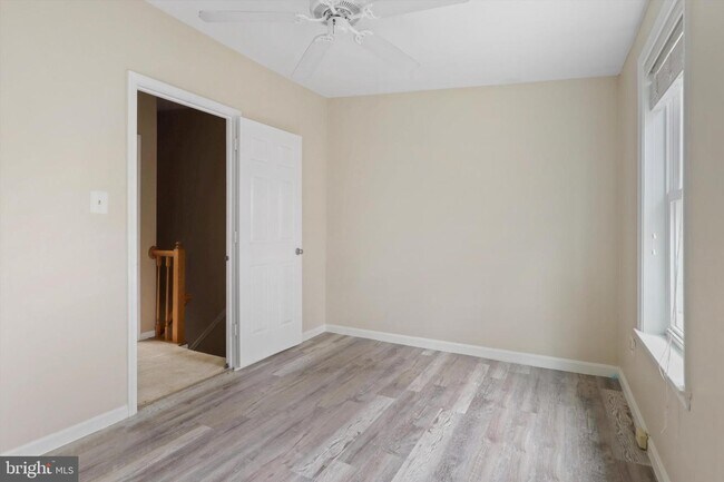 Building Photo - 5816 Norham Dr