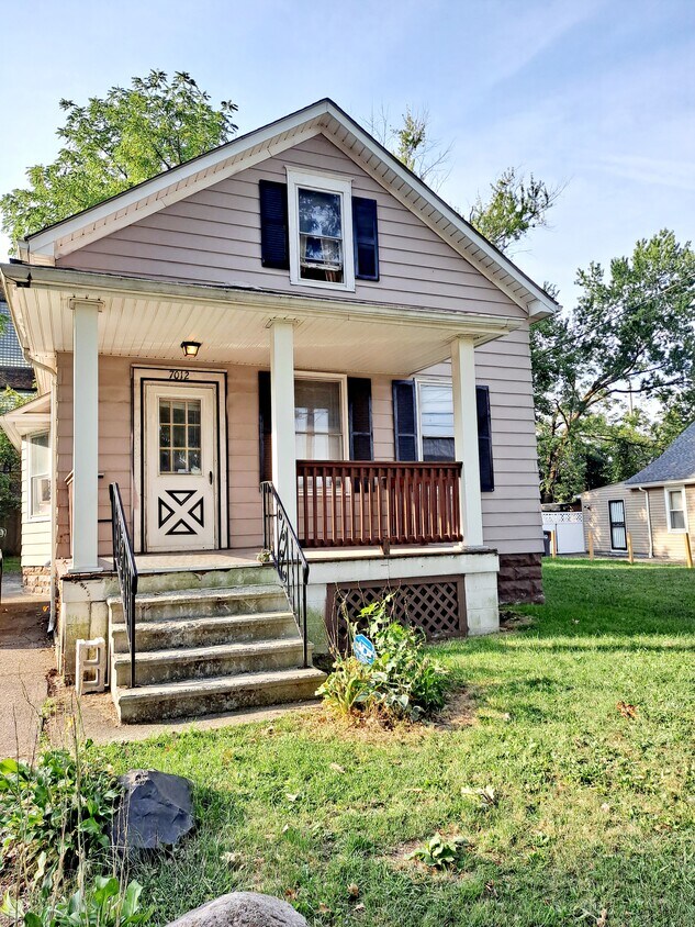 Foto principal - 7012 Park Ave
