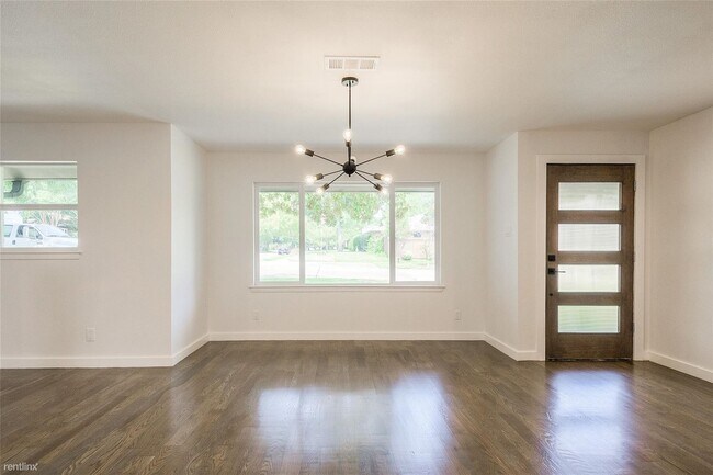 Foto del edificio - 3 br, 2 bath House - 10106 Northcliff Dr