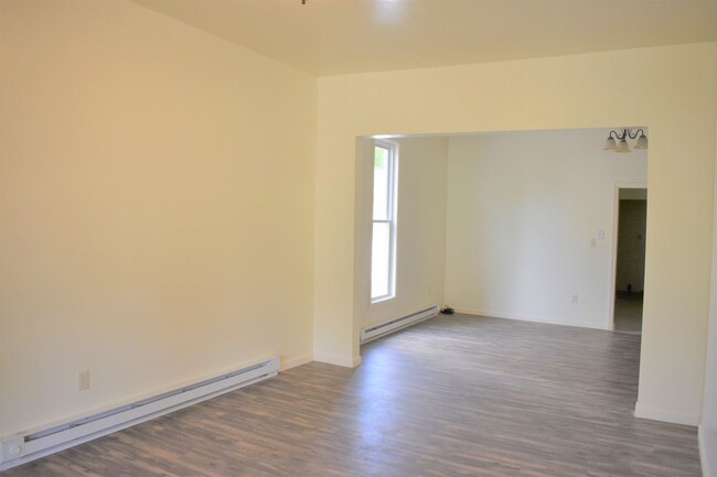 Building Photo - RASK209