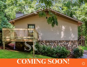 Building Photo - 3831 Chattahoochee Dr
