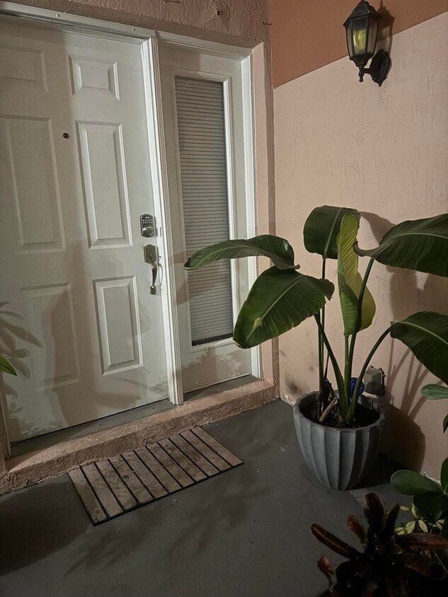 Foto principal - 20818 San Simeon Way