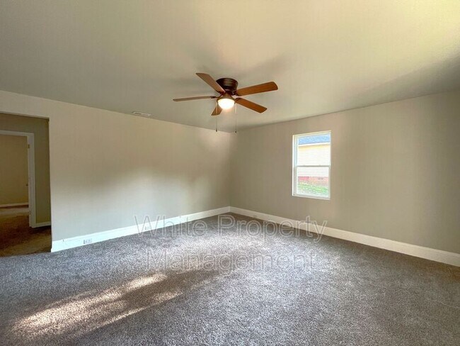 Foto del edificio - 706 Hillside St