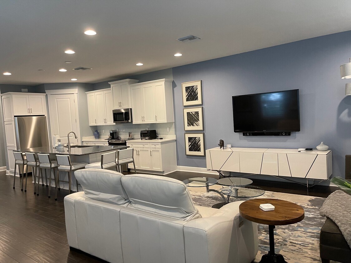 Foto principal - 3110 W Horatio St