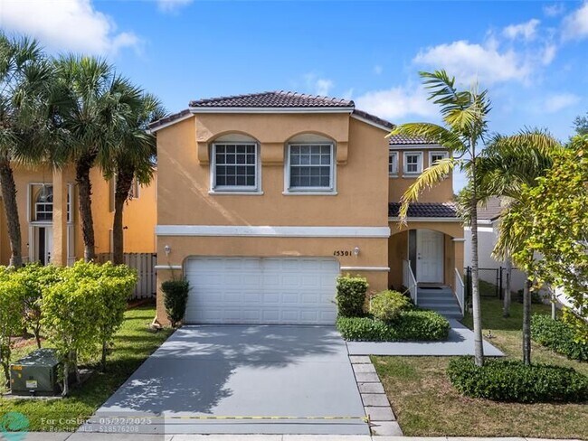 Foto del edificio - 15301 NW 1st St