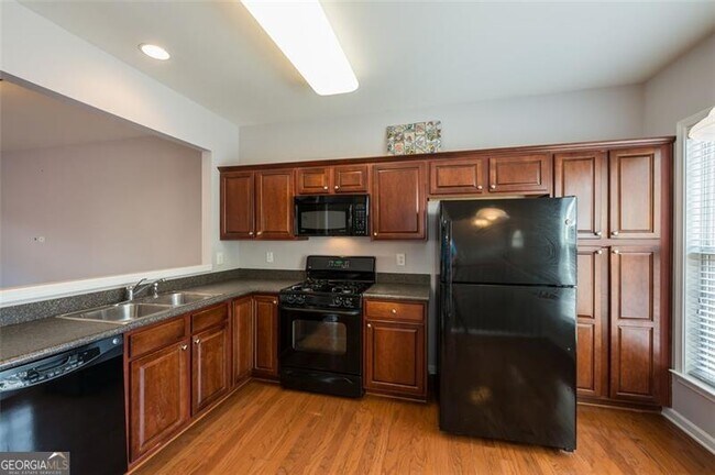 Foto del edificio - 1369 Thornborough Dr