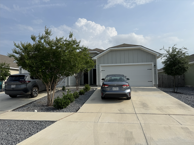 Exterior - 629 Heathers Way