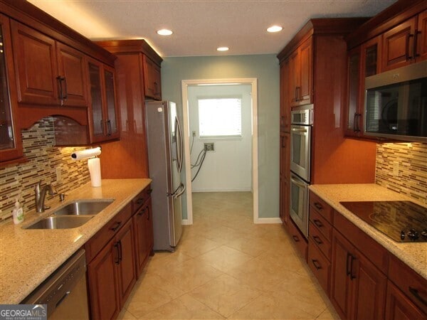 Building Photo - 216 Topi Trail