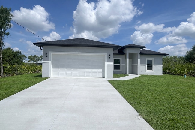 Brand-New & Modern! 4/2/2 Home in Desirable SW Lehigh Acres - Brand-New & Modern! 4/2/2 Home in Desirable SW Lehigh Acres