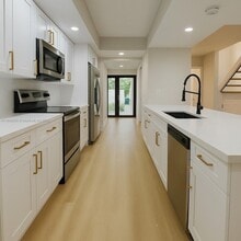 Building Photo - 7887 SW 105th Pl