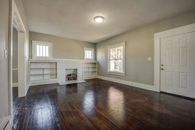 Building Photo - 419 N 23rd St
