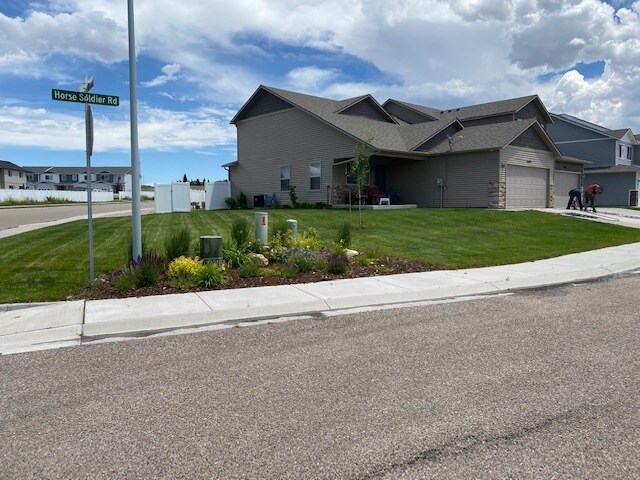 Primary Photo - 6604 Horse Soldier Rd
