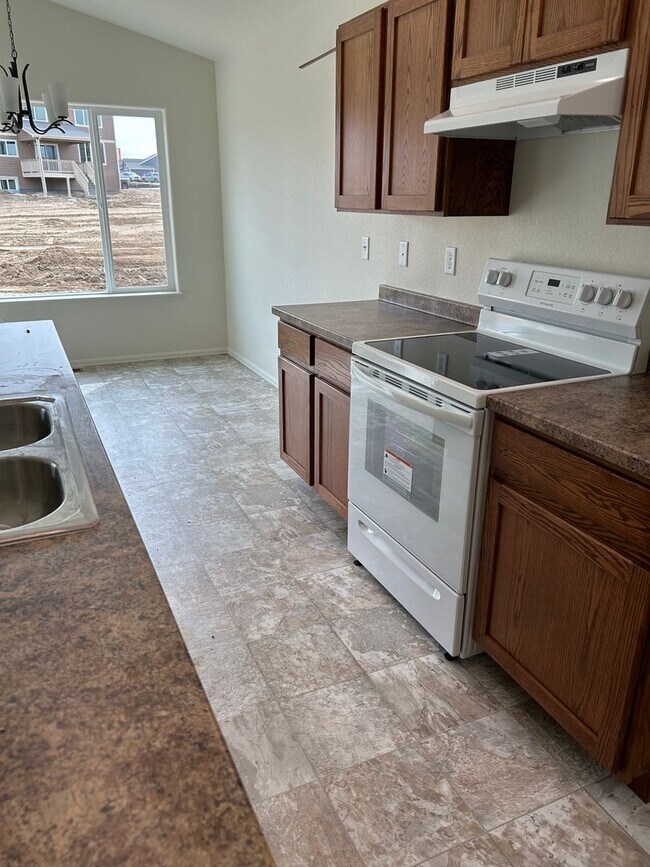 Foto del edificio - 3 bedroom, 2 bath Ranch floor plan.